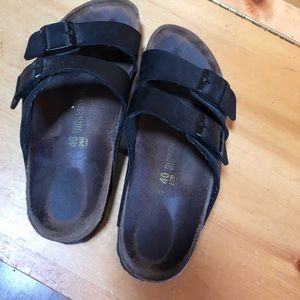Birkenstock’s Arizona Black